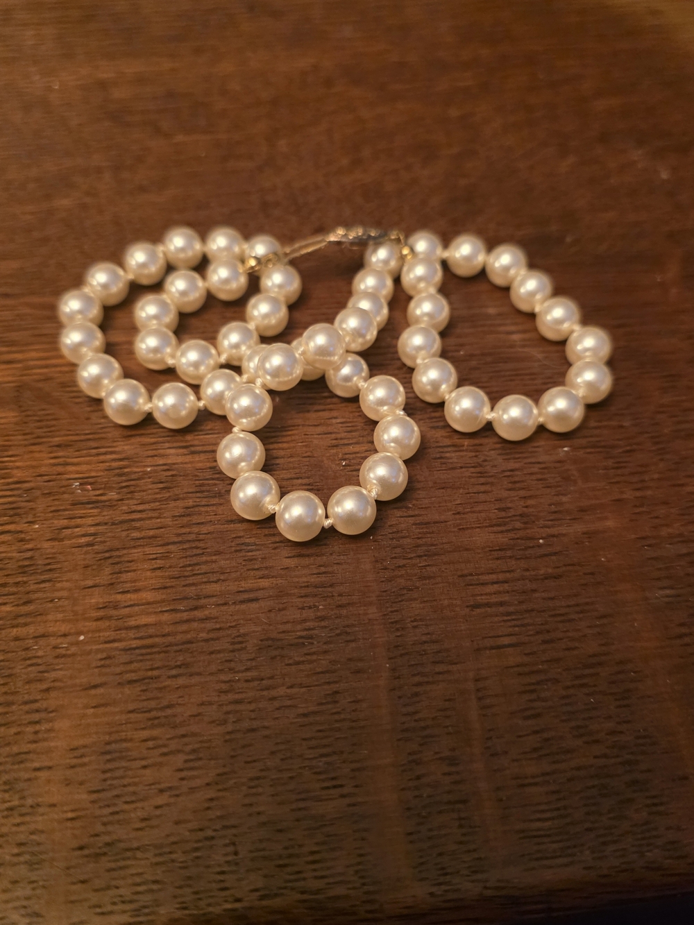 Classic Cream White Pearl Necklace - Wedding Necklace. - Picture 7 of 9